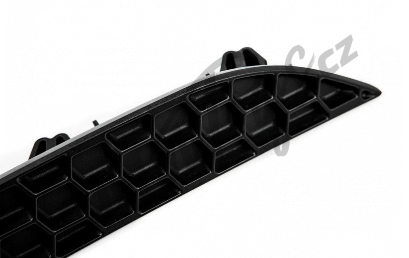 HoneyComp - výplň zadního nárazníku – černý lesk BMW M5 (F90, G30)